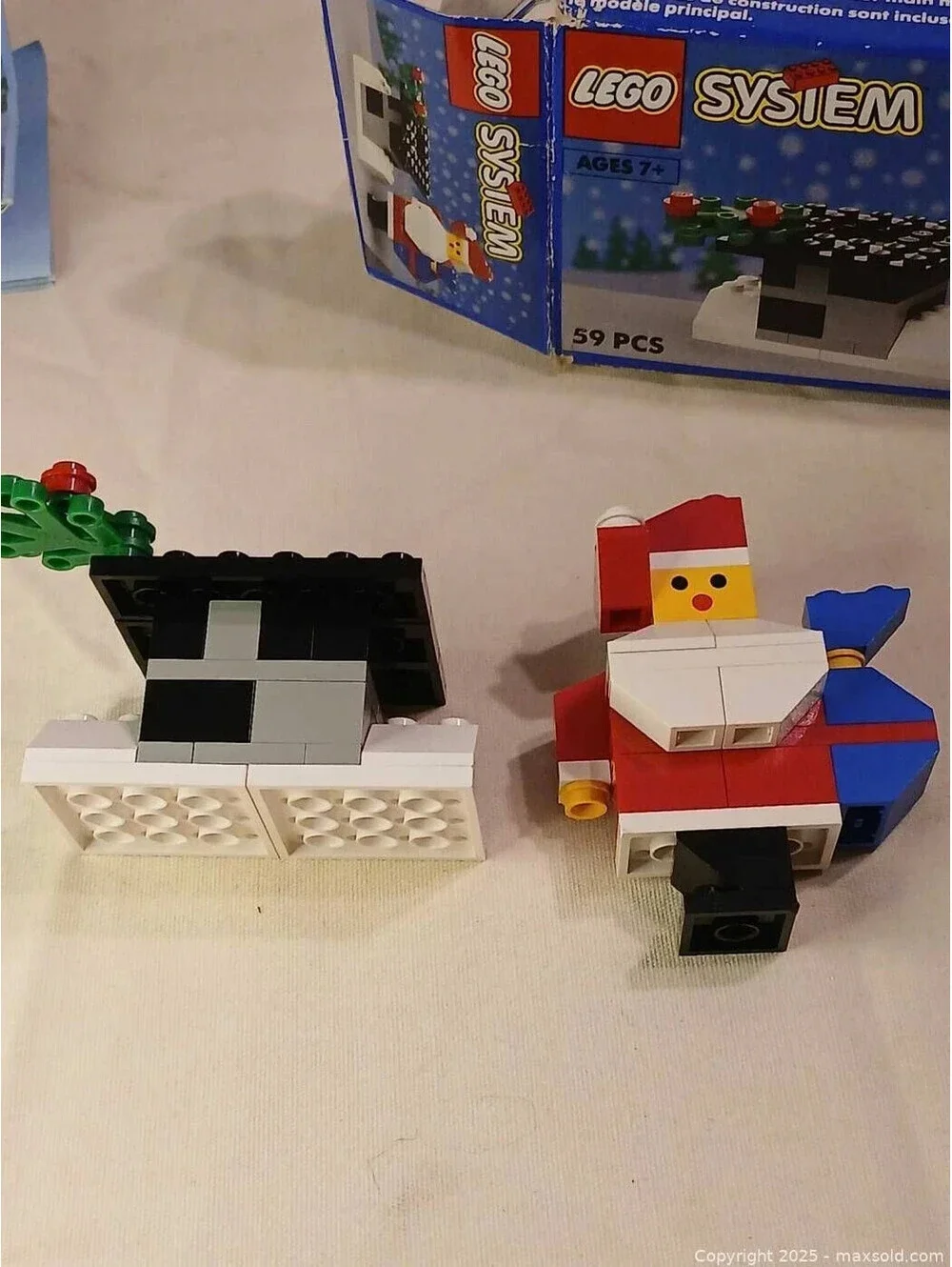 LEGO 1549 Santa and Chimney Vintage 1992 System Christmas Seasonal 59 Pcs CIB